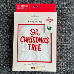 NIB Hallmark Tea Towel Handprint Kit